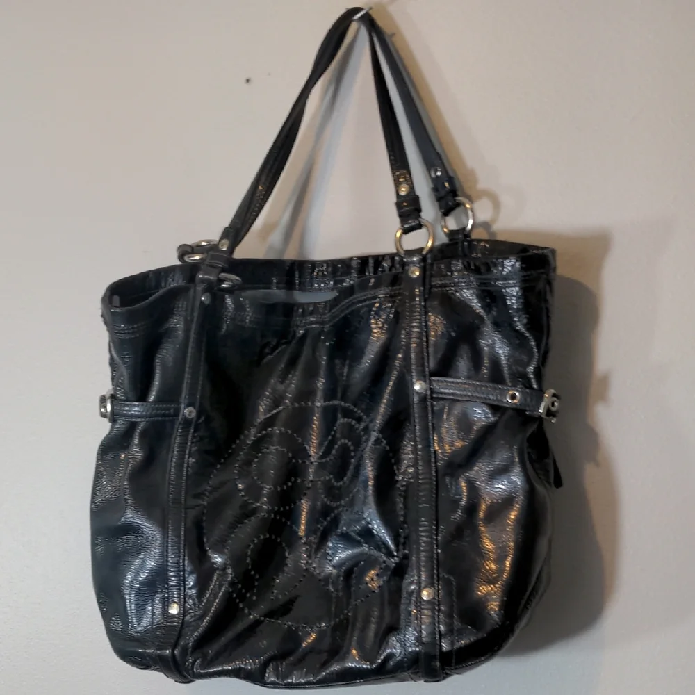 Coach Elegant Black Tote Bag